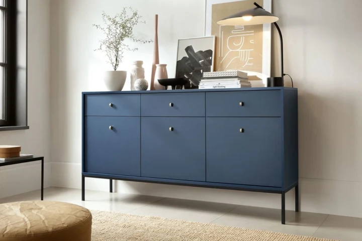 Komoda trzydrzwiowa z szufladami Noli Granatowy