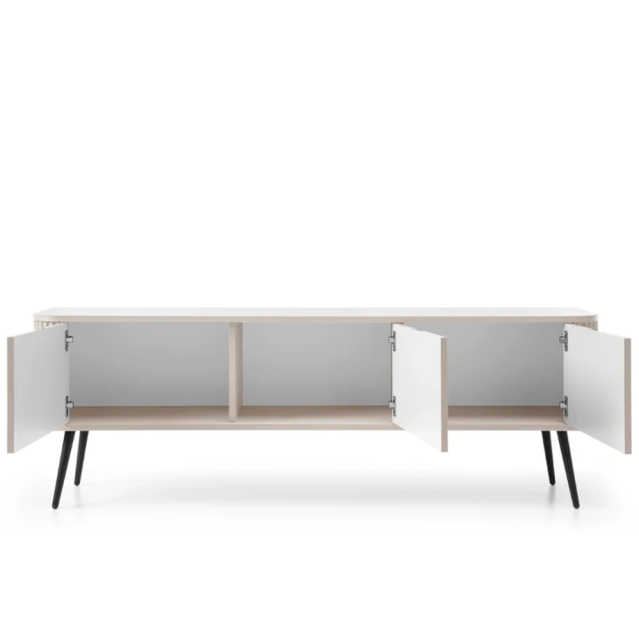 Kaszmirowa szafka RTV Luna z drzwiczkami i ryflowanymi frontami z czarnymi nogami otwarta