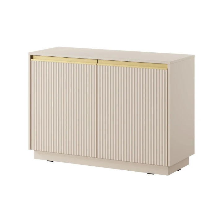 Beżowa komoda dwudrzwiowa Resto ze złotymi akcentami na białym tle