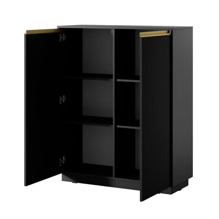 Czarna komoda wysoka Resto z drzwiami i złotymi akcentami otwarta