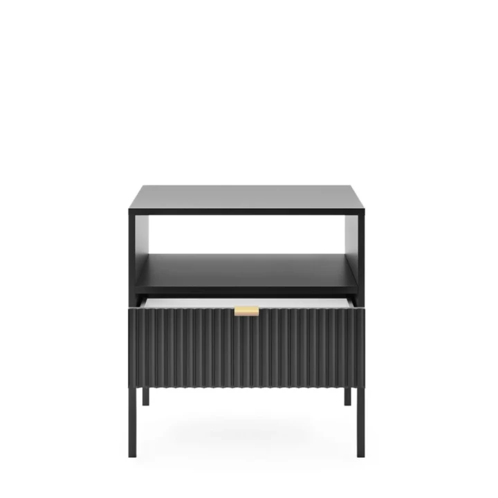 Stolik nocny Nuo czarny z ryflowaną szufladą z czarnymi nogami otwarty