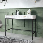 Toaletka Nuo biała z ryflowanymi szufladami