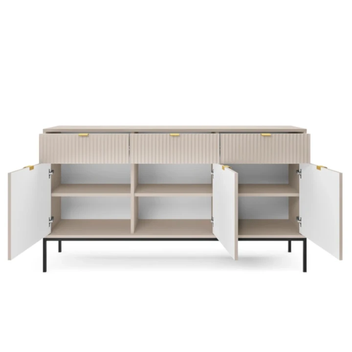 Komoda trzydrzwiowa Nuo kaszmirowa ryflowana z szufladami z czarnymi nogami otwarta