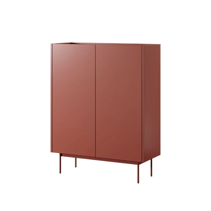 Czerwona wysoka komoda Avenor dwudrzwiowa na białym tle