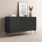 Komoda z drzwiczkami i szufladami ryflowana 147 cm Rillo czarna