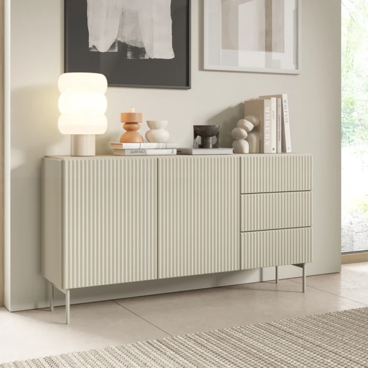 Komoda z drzwiczkami i szufladami ryflowana 147 cm Rillo kaszmir